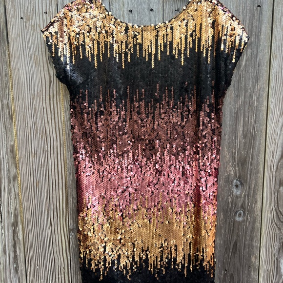 TOBI Backless Multi Sequin Shift Dress Women’s Small - Picture 4 of 11